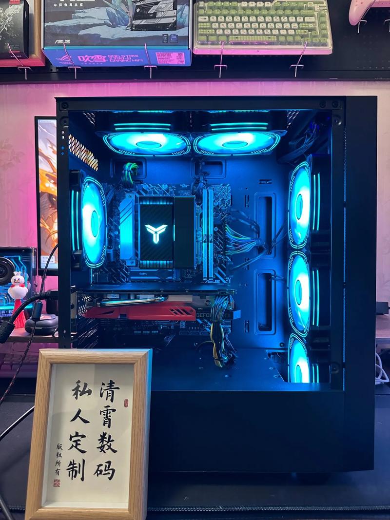 机箱内部风扇位和水冷兼容