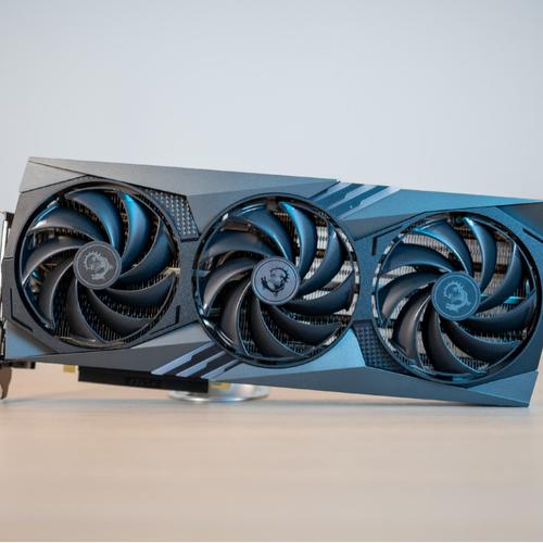 高端显卡内部结构特写