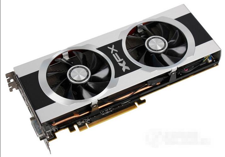 显卡规格对比示意图