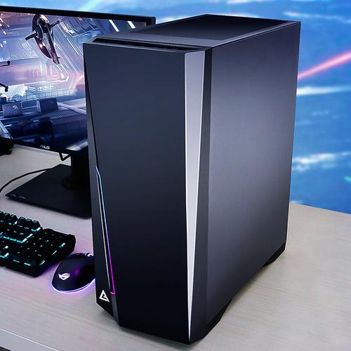 PC 机箱内部扩展仓位与理线空间