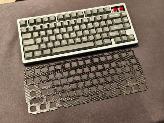 Keydous NJ87 Pro vs Reccazr R102 深度对比