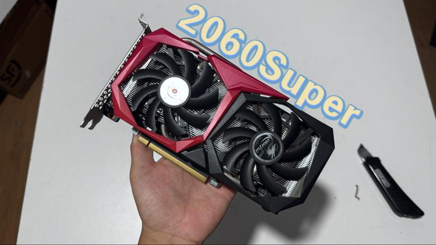 显卡规格对比示意图