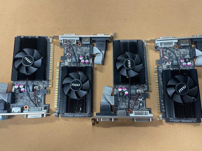 显卡规格对比示意图