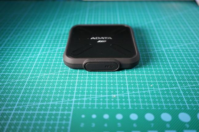 固态硬盘速度测试图表