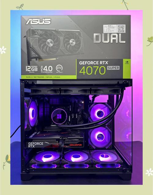 显卡内部电路与散热器细节