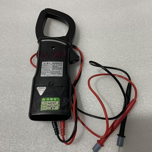 显卡规格对比示意图