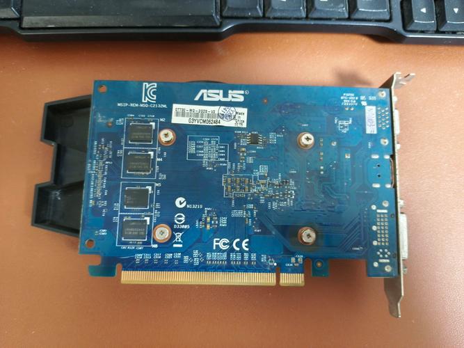 用户选购显卡场景