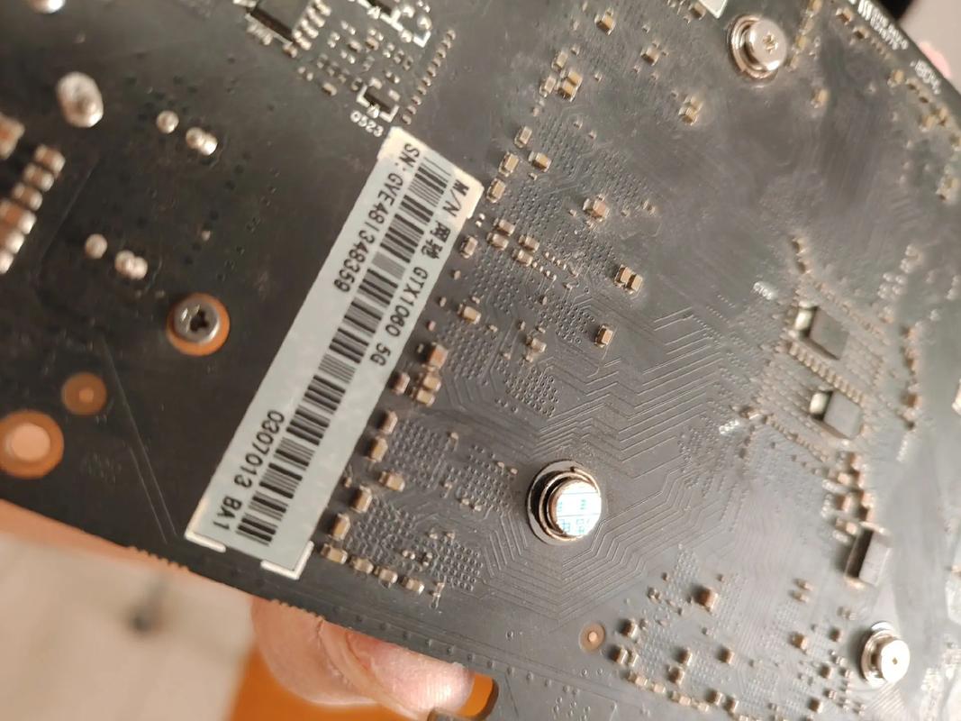 硬件价格与性价比分析图表