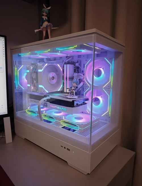 机箱内部结构展示