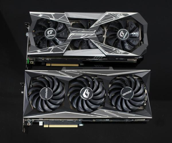 显卡散热风扇特写