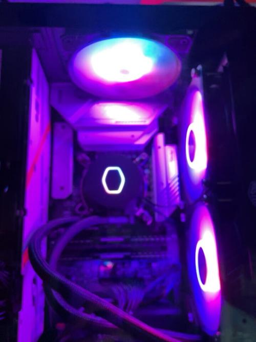 Open PC case showing internal components and layout