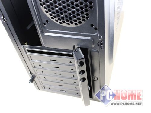 Affordable gaming computer setup