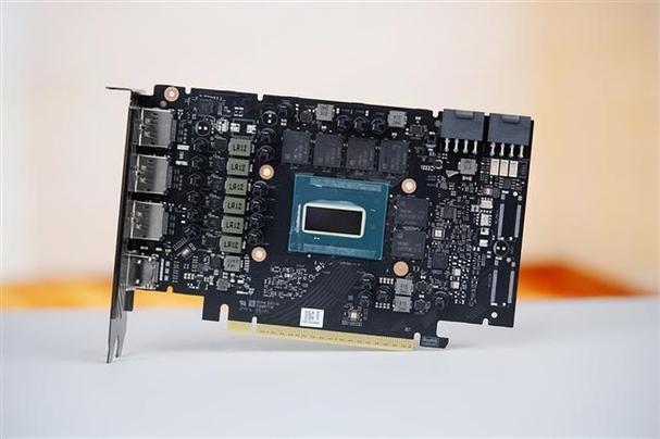 游戏与创作多用途电脑