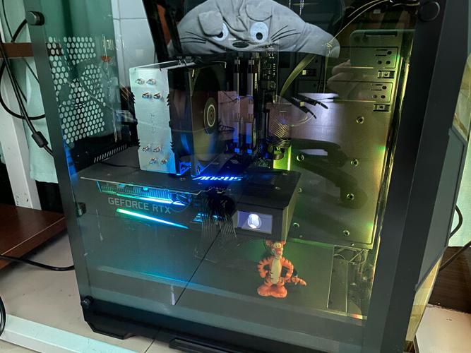 安钛克 DF500 RGB 散热系统和风扇布局