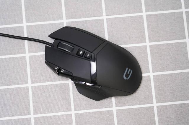 用户选购鼠标场景