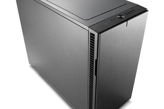 Fractal Design Define R6 标准版 vs 佑泽未来战士 深度对比