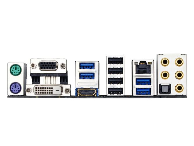 Motherboard cooling components close-up