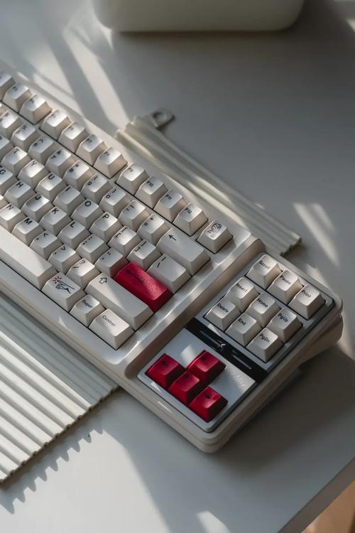 游戏与办公键盘对比