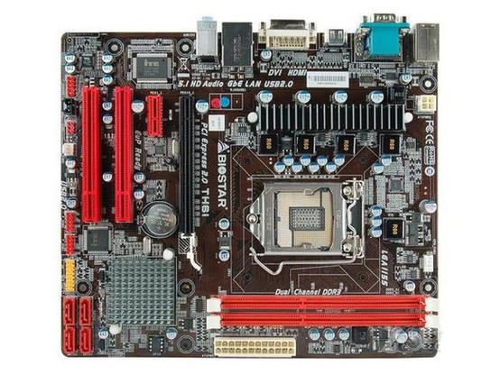 主板背板接口特写