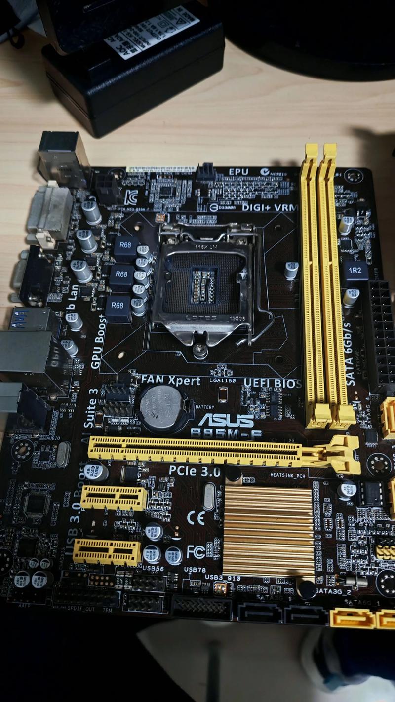 华硕B85M-F评测：经典LGA1150平台经济型Micro ATX主板