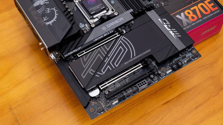 游戏主机冷却系统展示