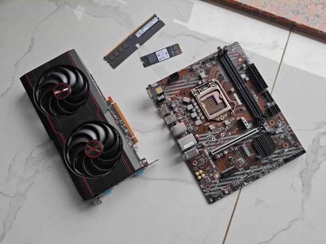 微星 H410M BOMBER 评测：入门级 LGA 1200 主板高性价比之选