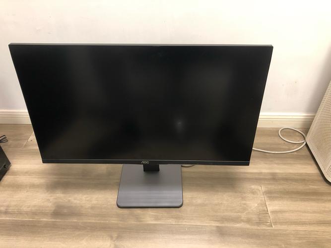 AOC U28P2U/BS深度评测：28英寸4K IPS商务设计显示器，高色域与多功能底座体验