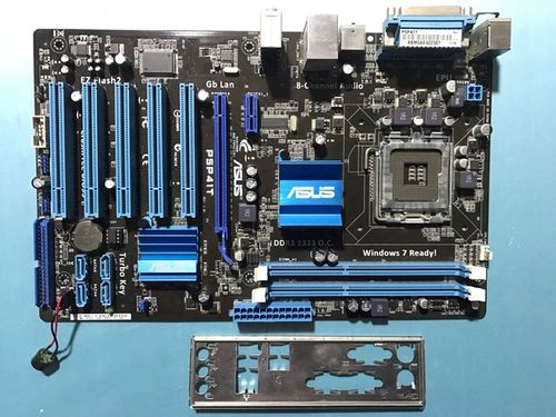 复古电脑装机场景