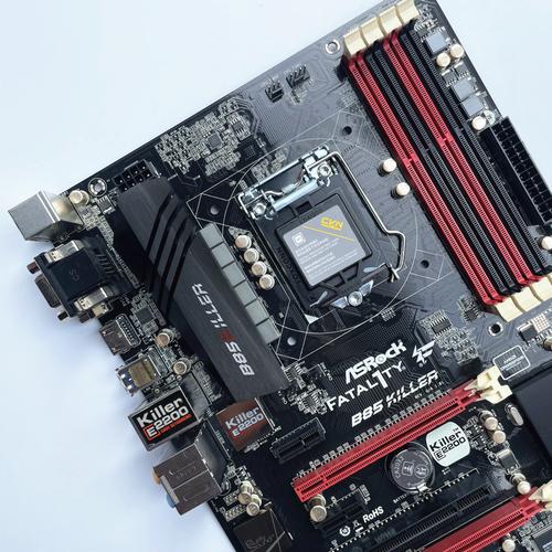 CPU 散热器与主板散热