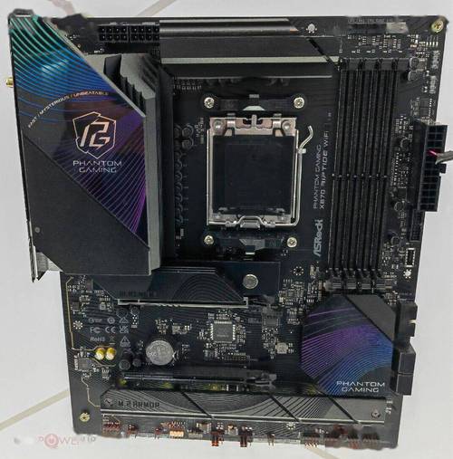 华擎主板散热装甲与温度管理