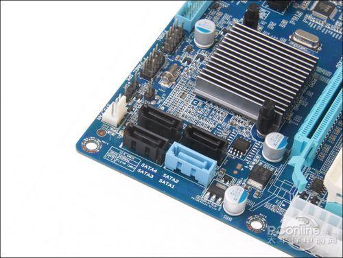 翔升B75V DDR3内存插槽