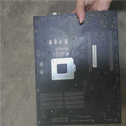 供电与散热片细节