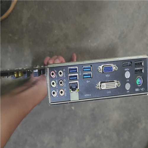 CPU与内存性能配置