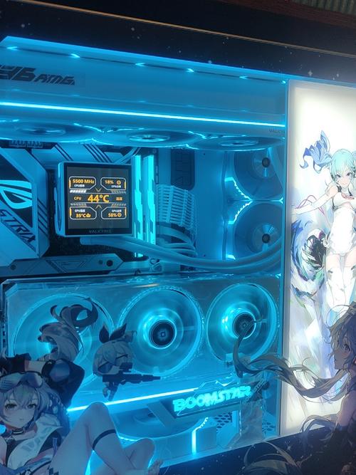 机箱内部风扇和水冷散热布局