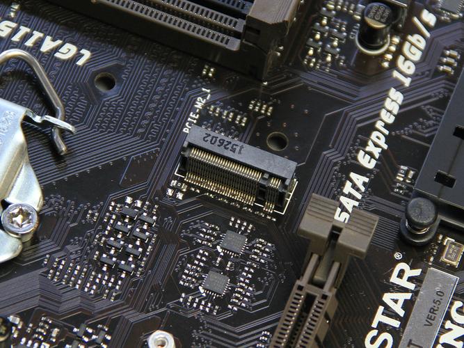 硬件功耗与散热测试