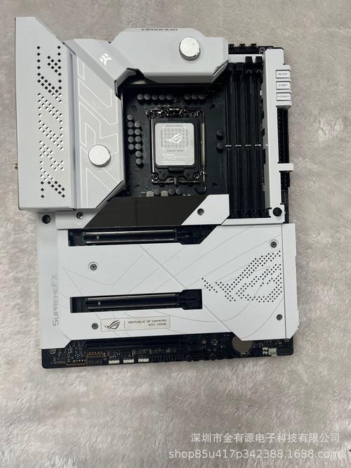 华硕ROG MAXIMUS Z690 FORMULA深度评测：白骑士Formula，Z690顶级超频利器