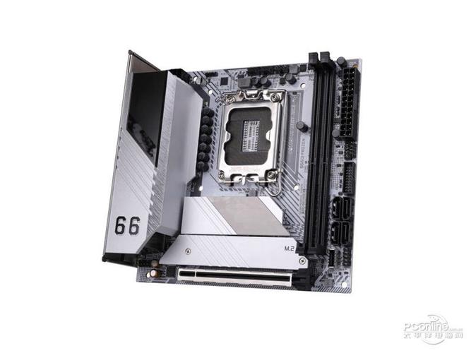 主板芯片组与插槽细节
