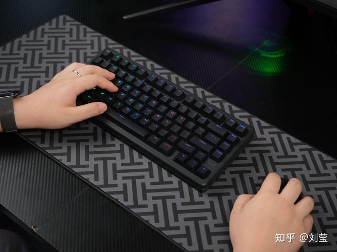 键盘电池和功耗示意图