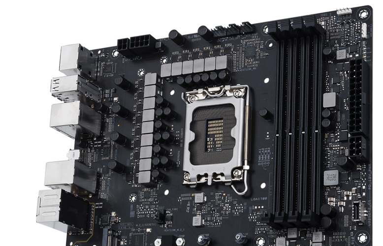 ATX 主板电路板细节