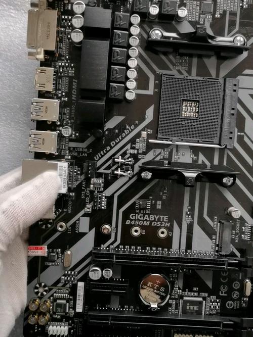 映泰X570GT评测：预算级X570 Micro ATX主板，AMD Ryzen第三代平台首选