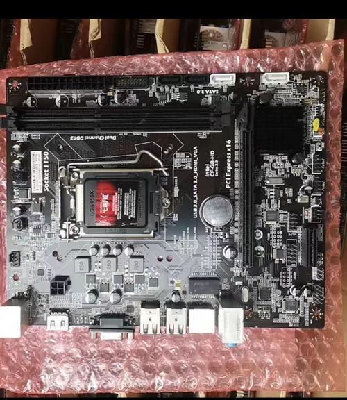 LGA 1150 CPU 插槽细节