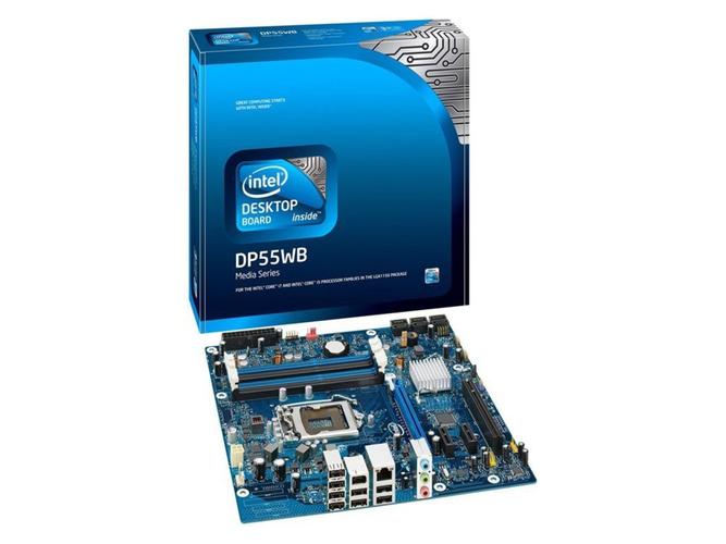 DDR3 内存插槽和 CPU 插座