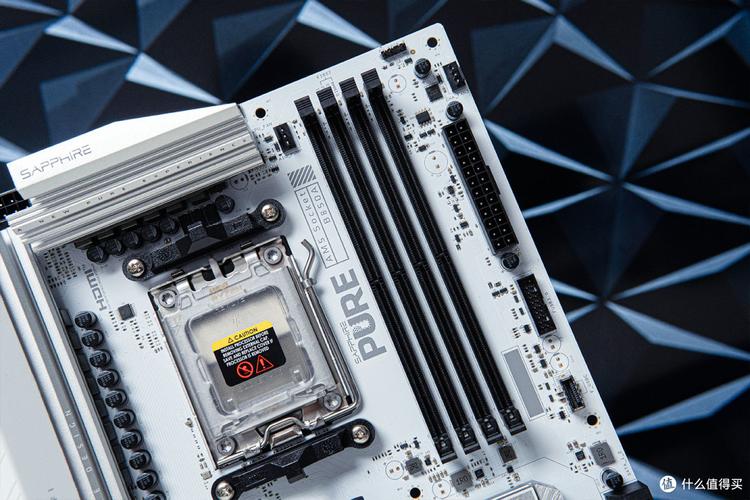 低功耗主板被动散热特写