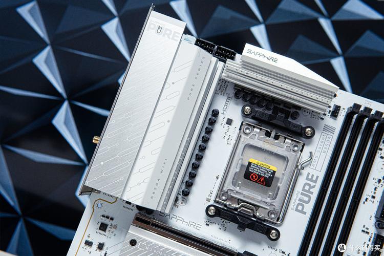 主板散热片与功耗管理