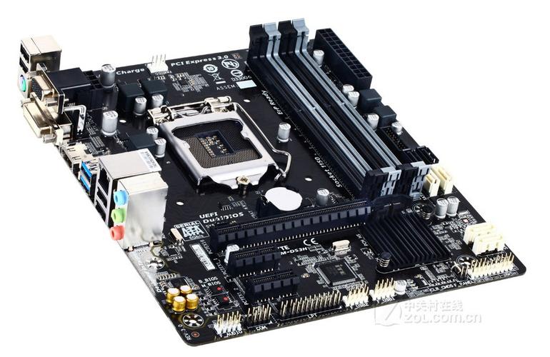 LGA 1150 CPU 插槽特写