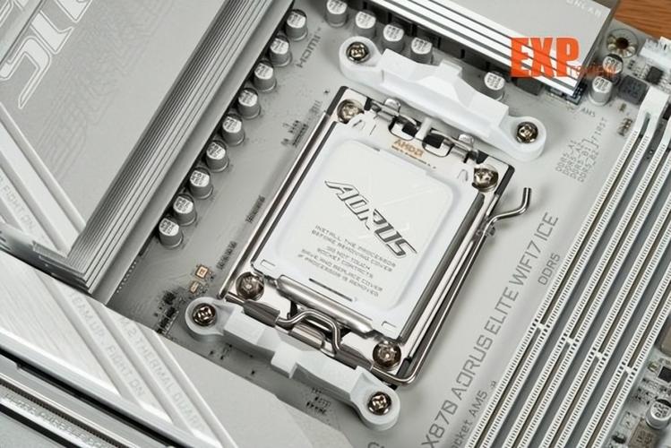 白色主机搭建购买建议