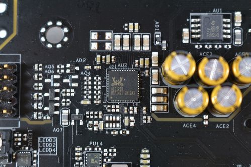 主板散热组件特写