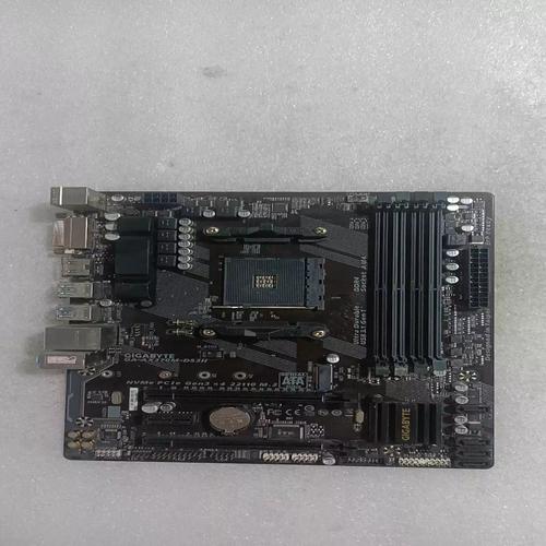 Micro ATX 主板安装展示