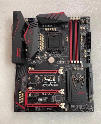 主板散热片与供电区域