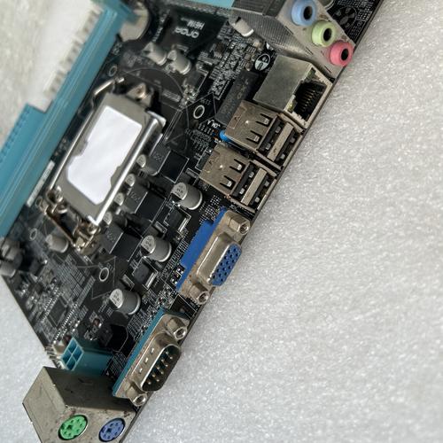LGA 1155 CPU插槽与主板规格细节